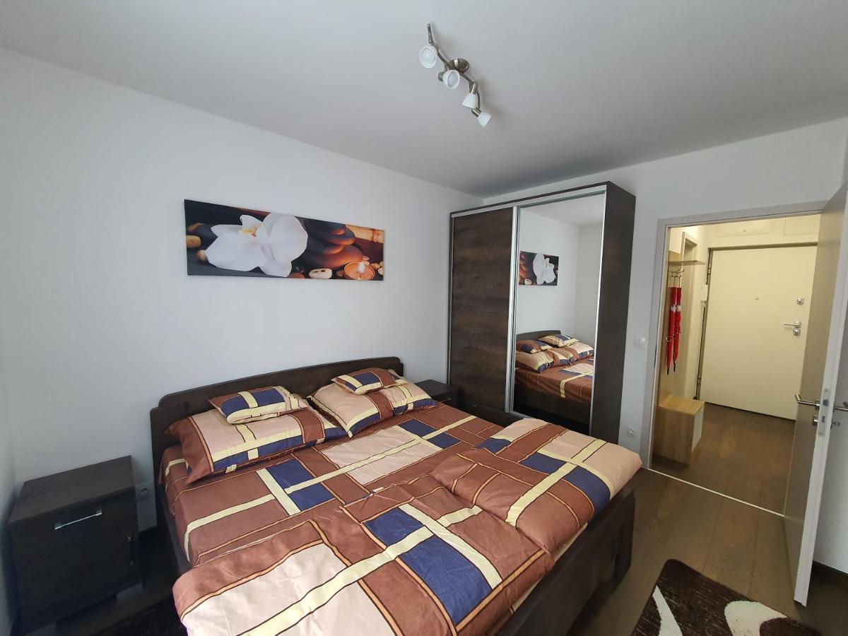 Park West Apartment - Free Parking Budapest Eksteriør bilde
